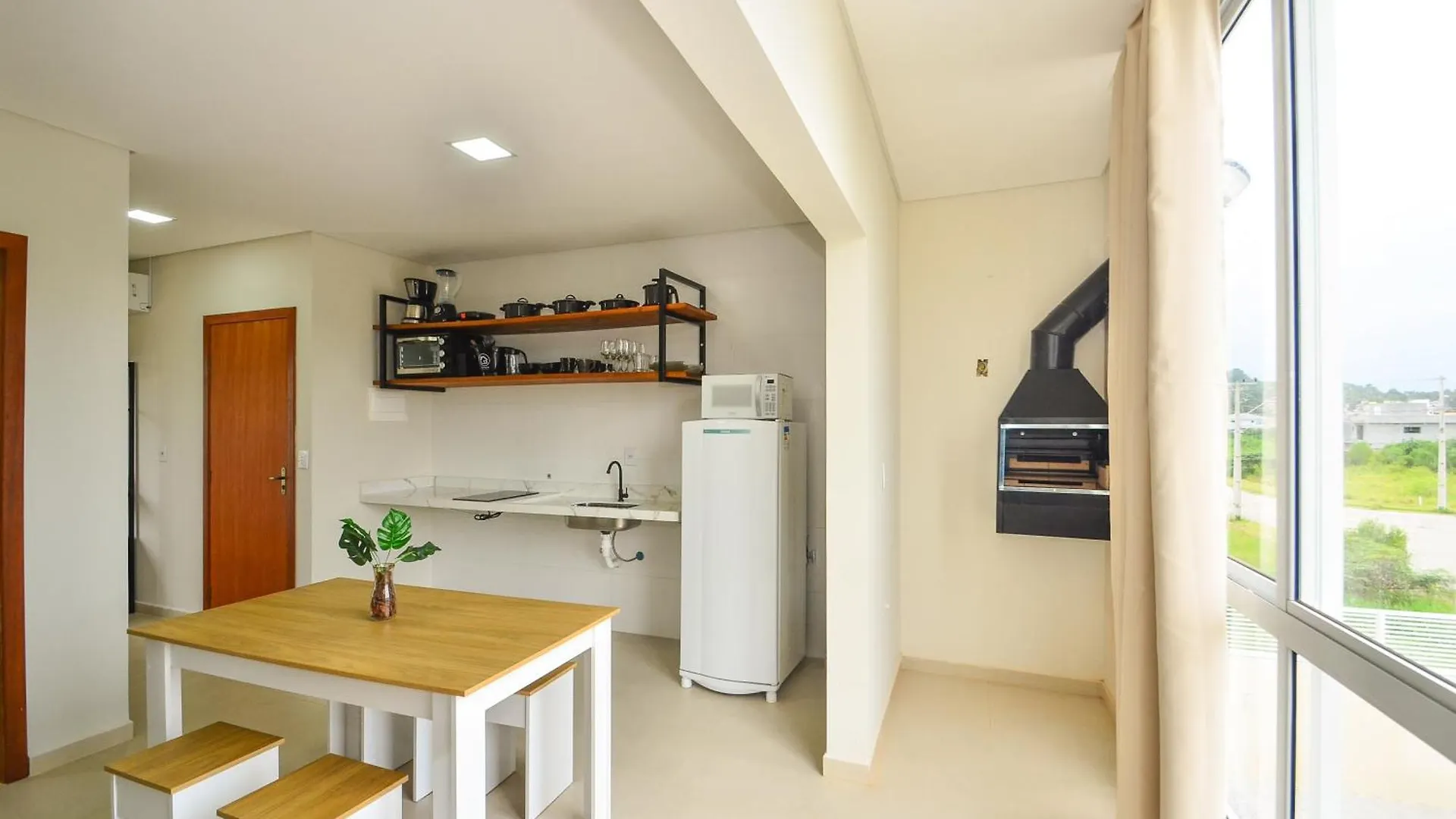 Inhome: Estudio Superior2, Paz No Campeche N1573 Florianopolis