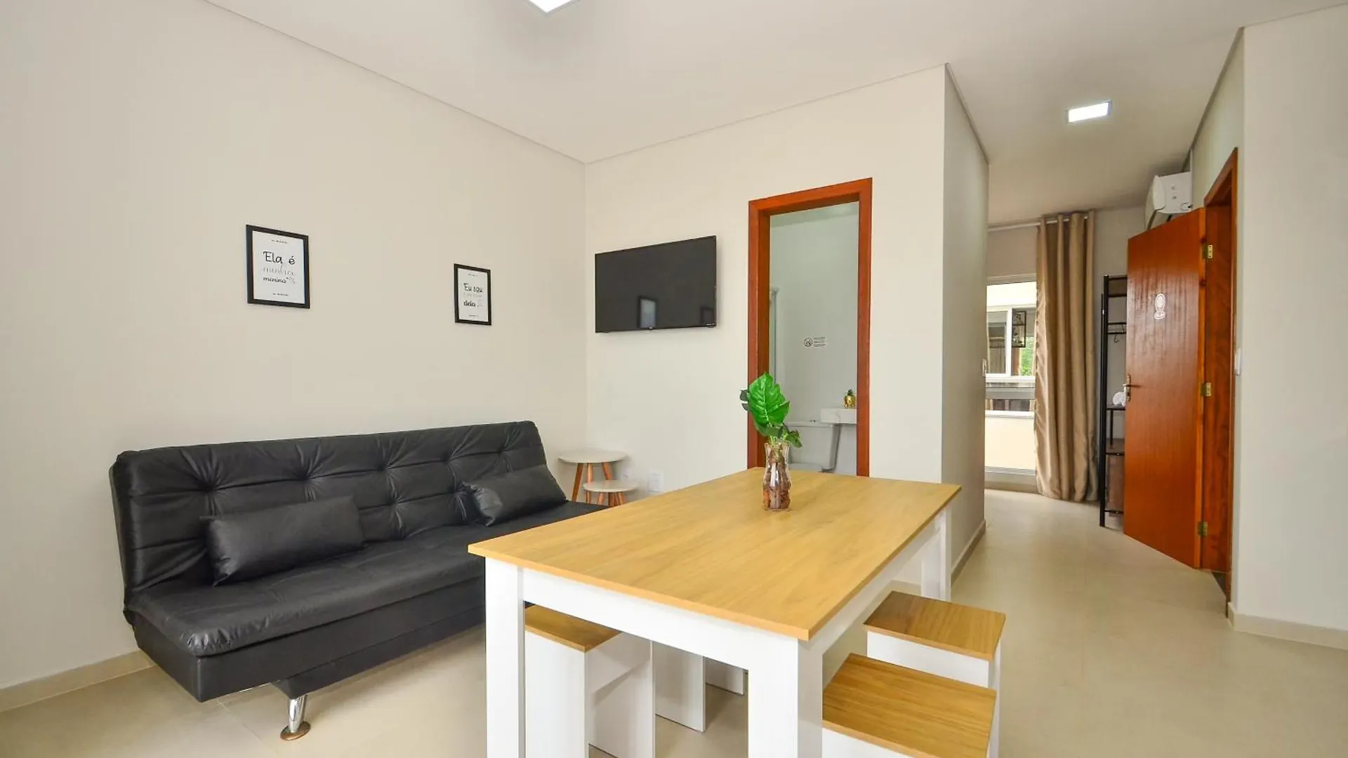 Inhome: Estudio Superior2, Paz No Campeche N1573 Florianopolis Brazil