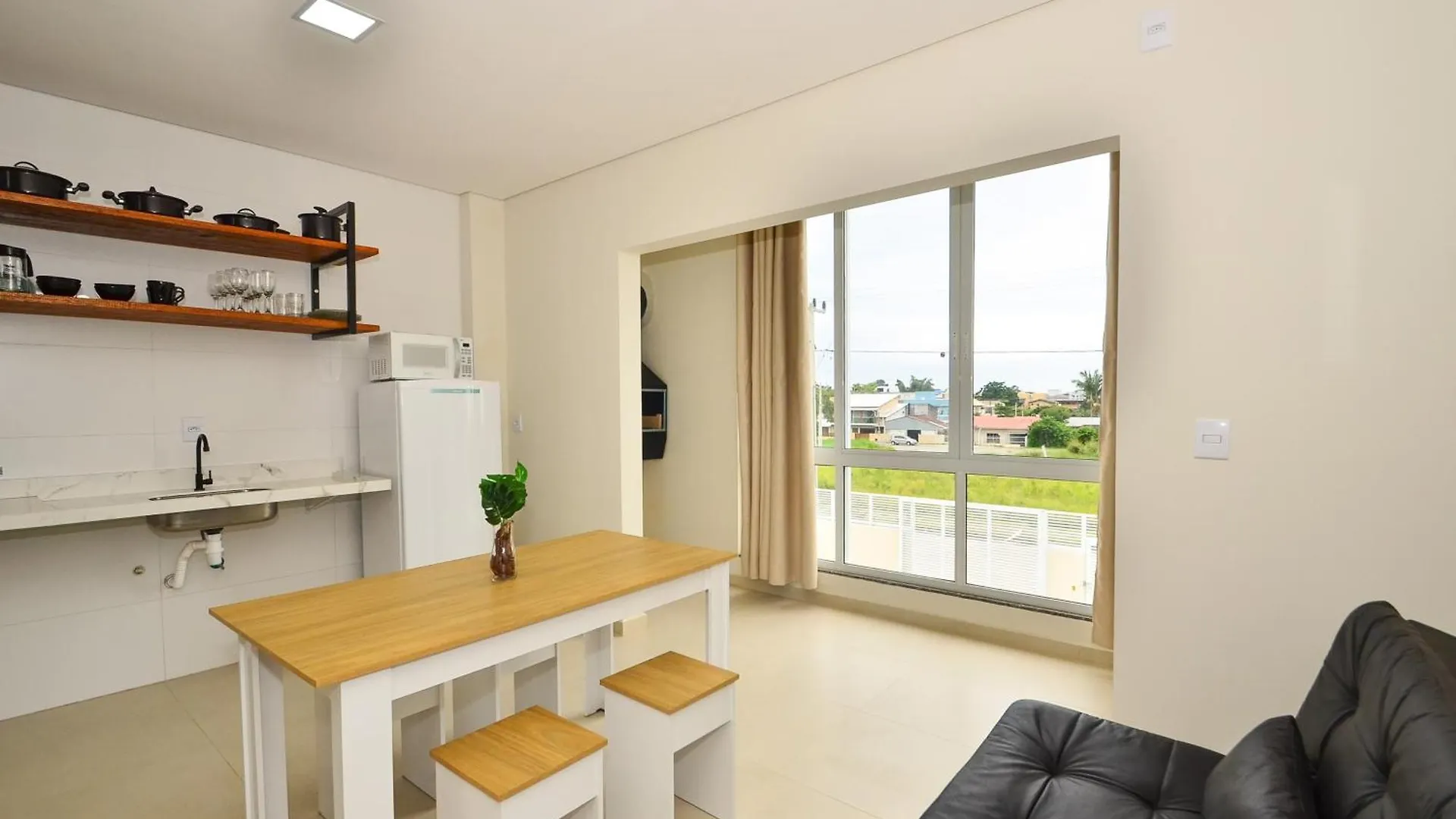 Inhome: Estudio Superior2, Paz No Campeche N1573 Florianopolis