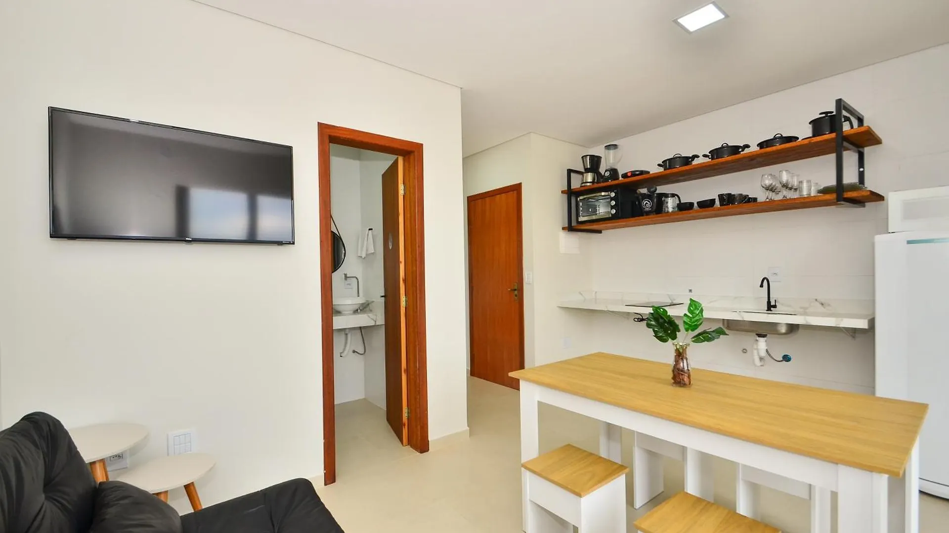 Inhome: Estudio Superior2, Paz No Campeche N1573 Florianopolis